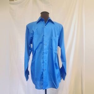 Van Heusen Blue on Blue Striped Long Sleeve Dress Shirt Size 15 32/33 - Small.